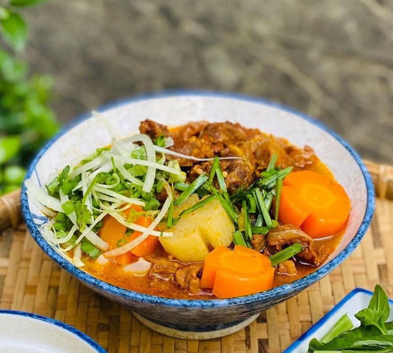 Nấu bò hầm